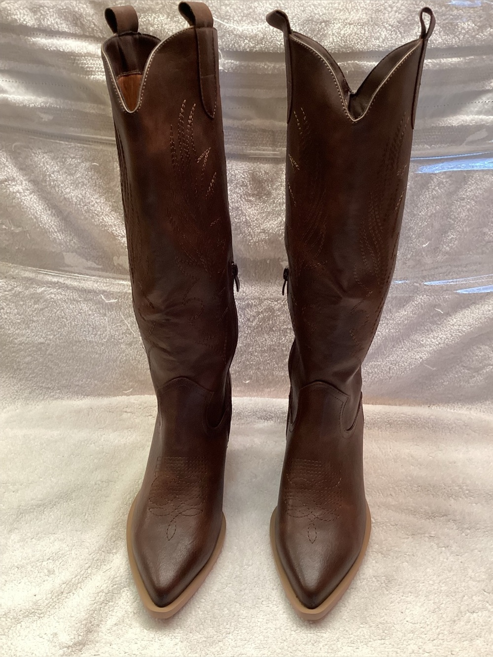 Women's Western Boots - Classic Cowboy Style size 10